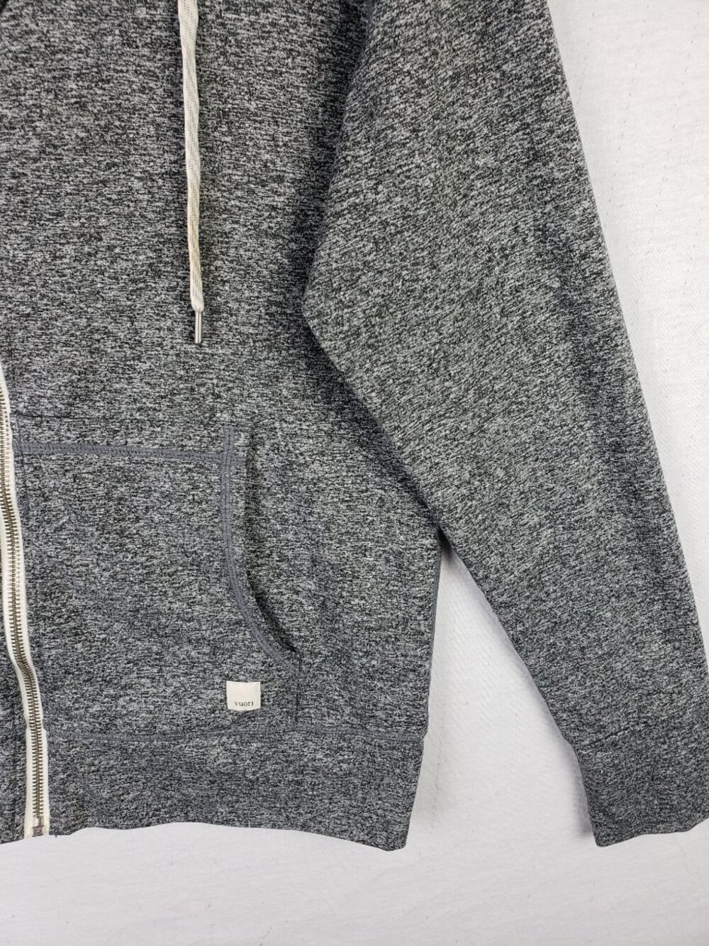 Vuori Halo Performance Hoodie Full Zip Jacket Heather Gray size M - Picture 6 of 12